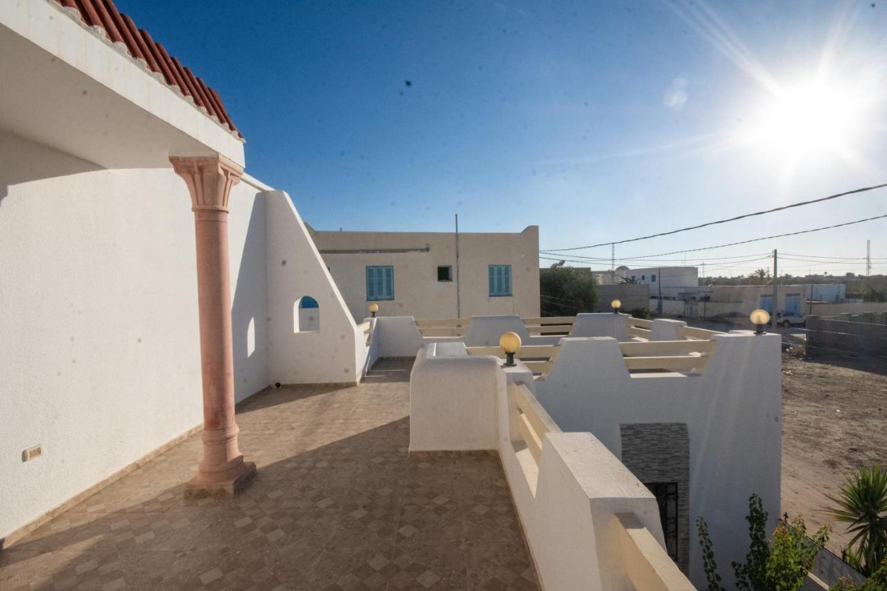 Villa Meublee Avec Piscine Et Abri De Voiture Erriadh Dış mekan fotoğraf